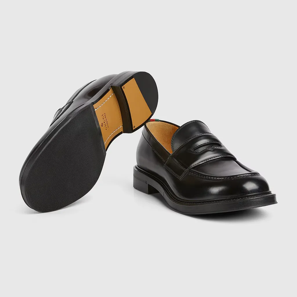 Loafer With Web