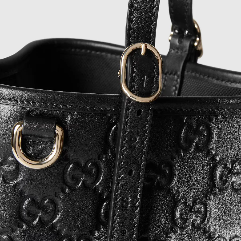 Gg Emblem Medium Tote Bag