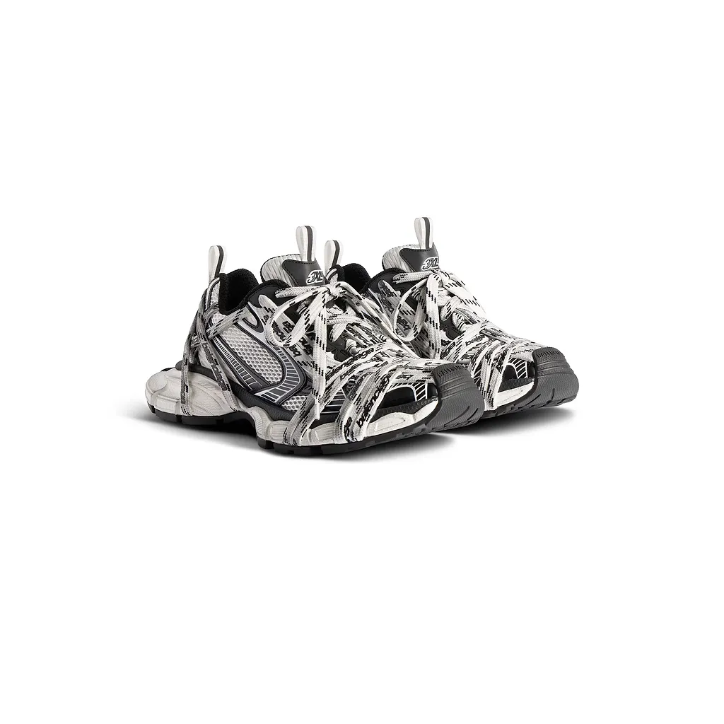 3Xl Extreme Laces Logo Sneaker