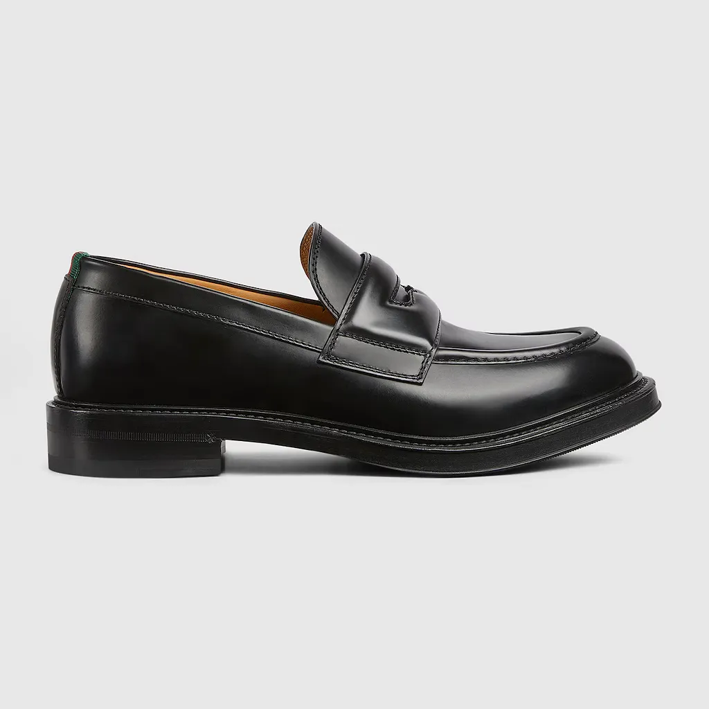 Loafer With Web