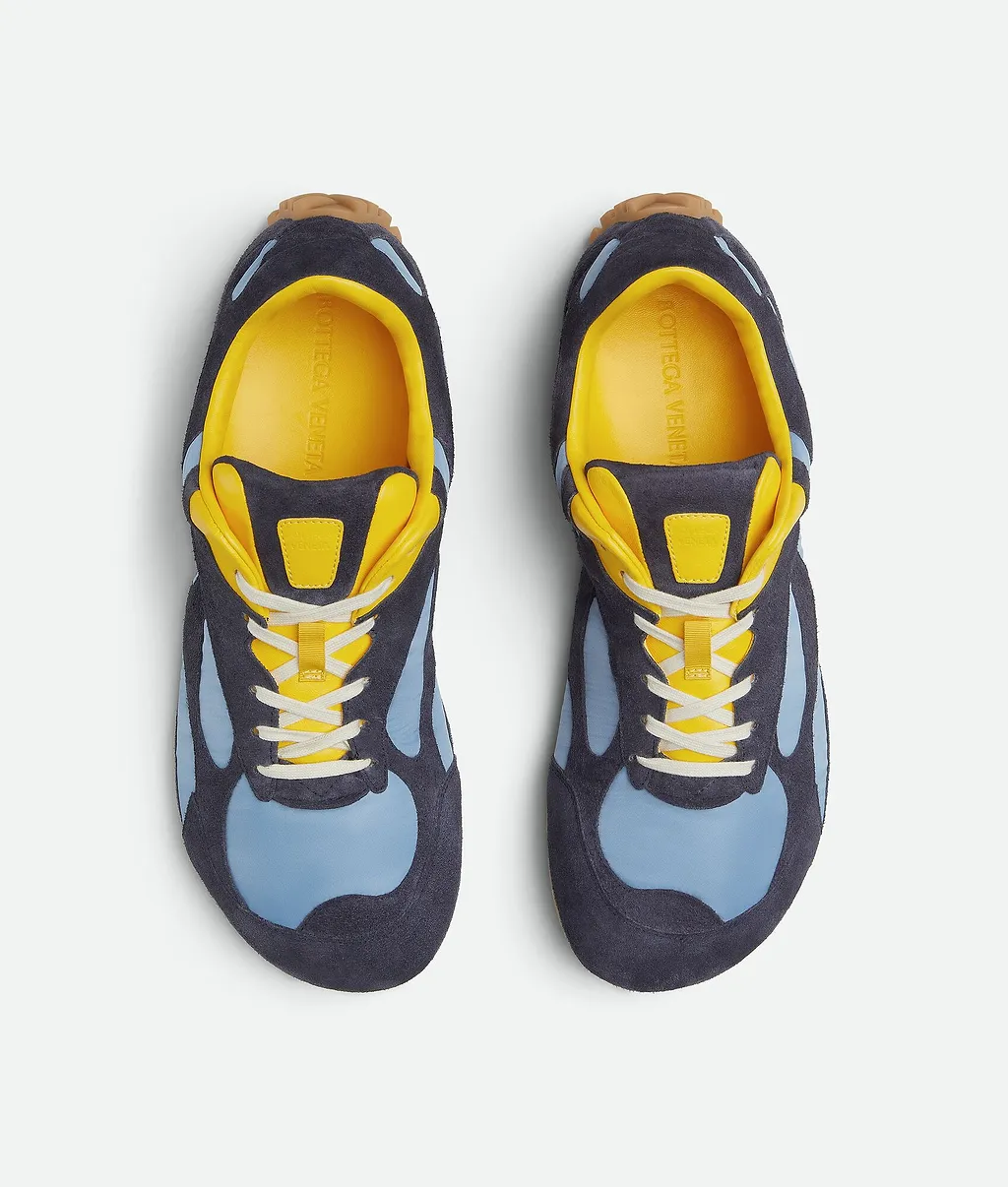 Orbit Flash Sneaker