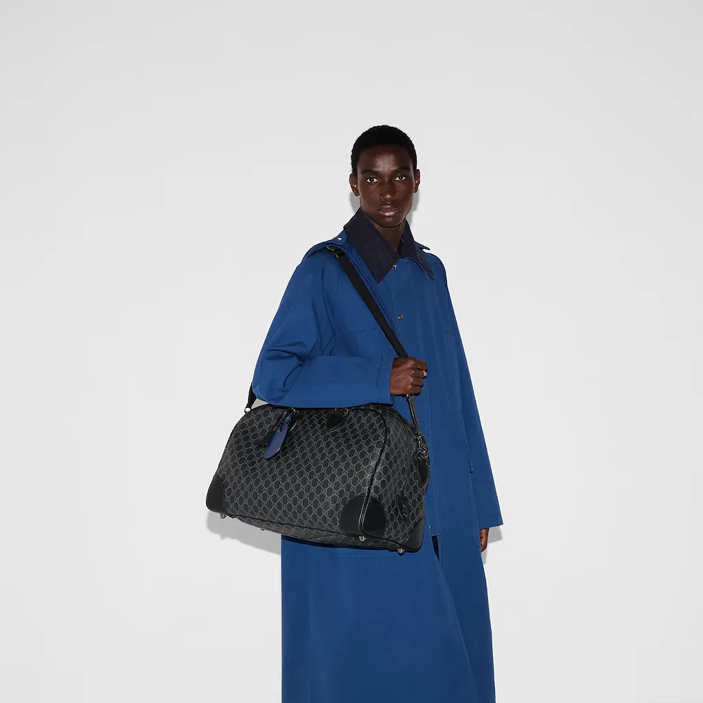 Gg Emblem Medium Duffle Bag