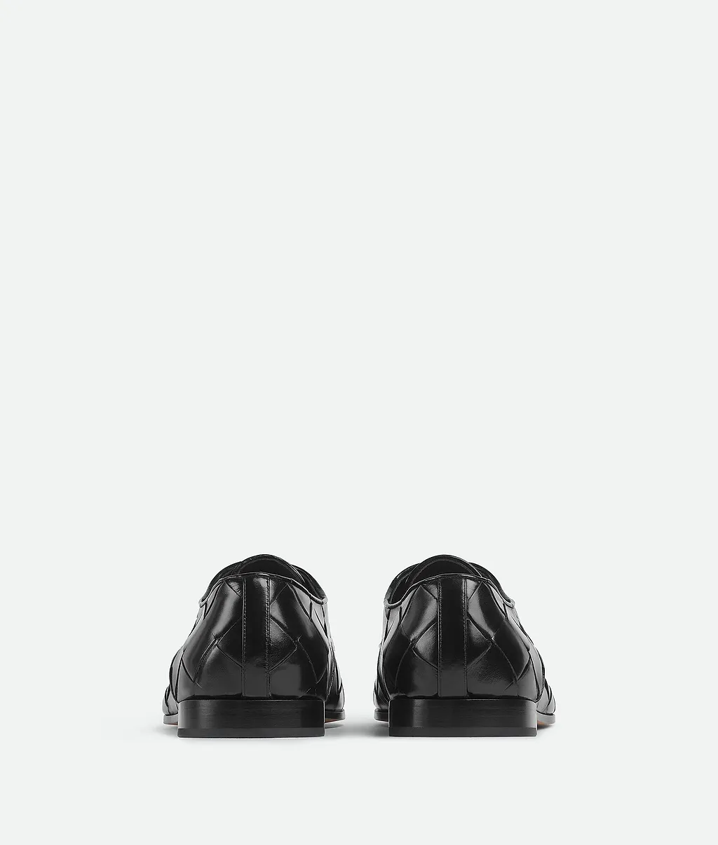 Roma Lace-Up Shoe