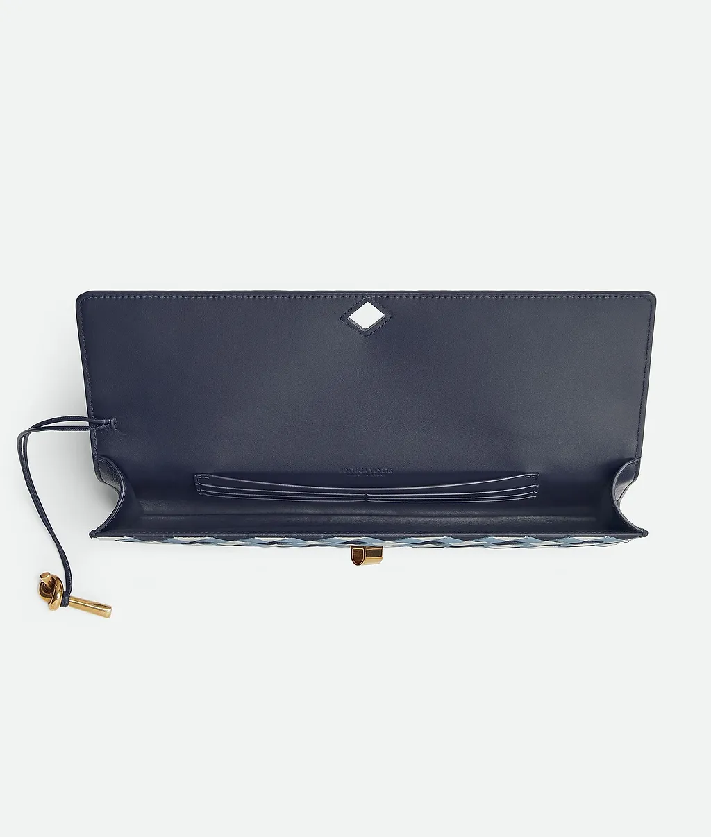 Andiamo Clutch