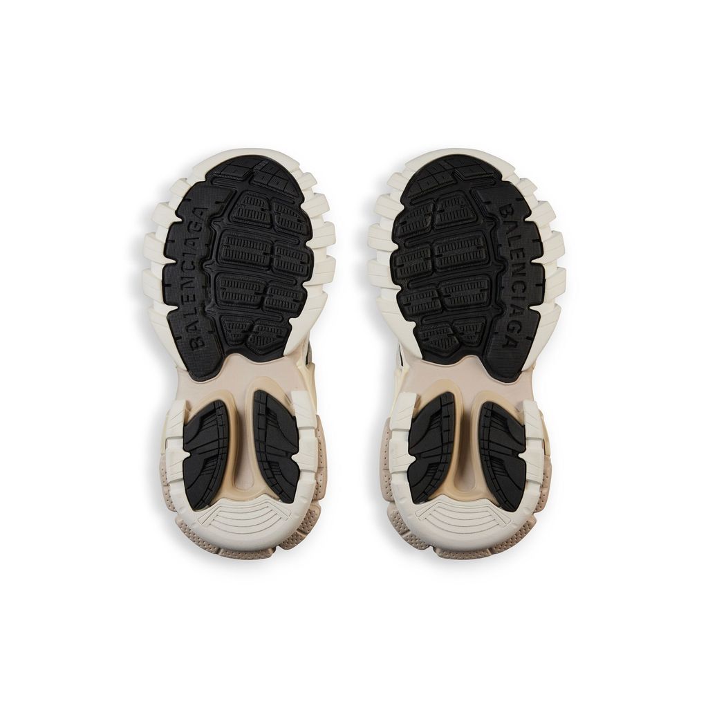 Track.2 Sneaker