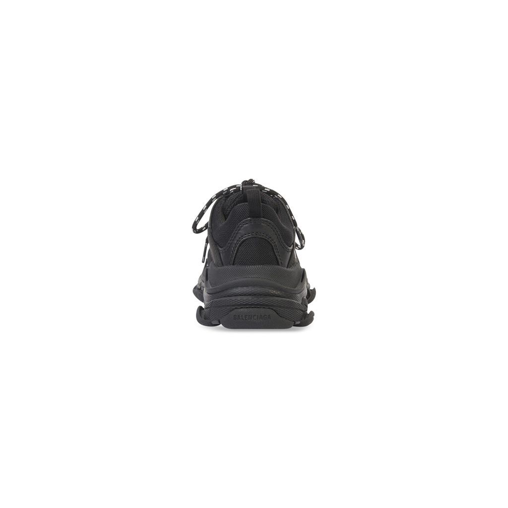 Triple S Sneaker