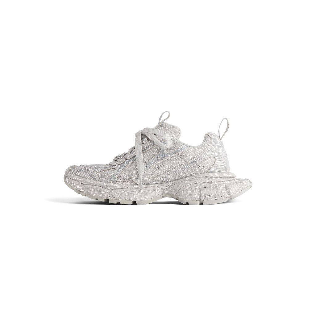 3XL Sneaker With Rhinestones