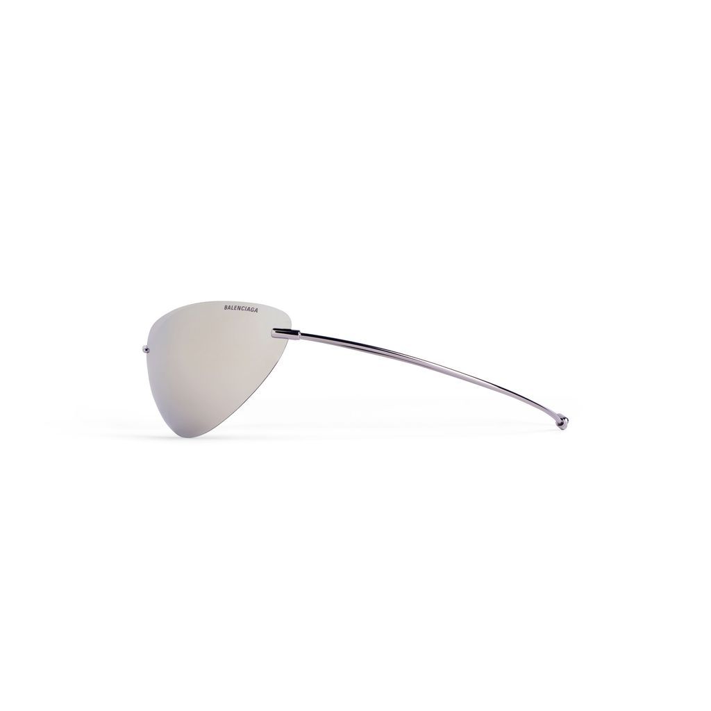Mirage Oval