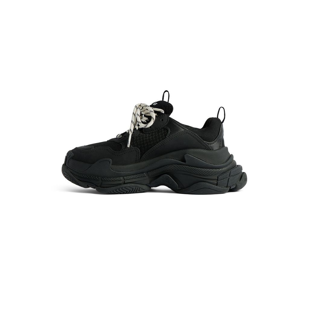 Triple S Sneaker