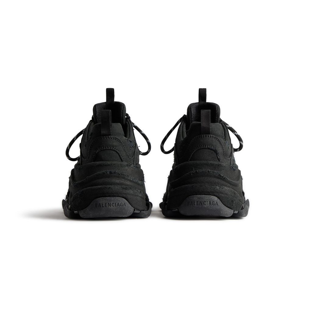 Triple S Sneaker