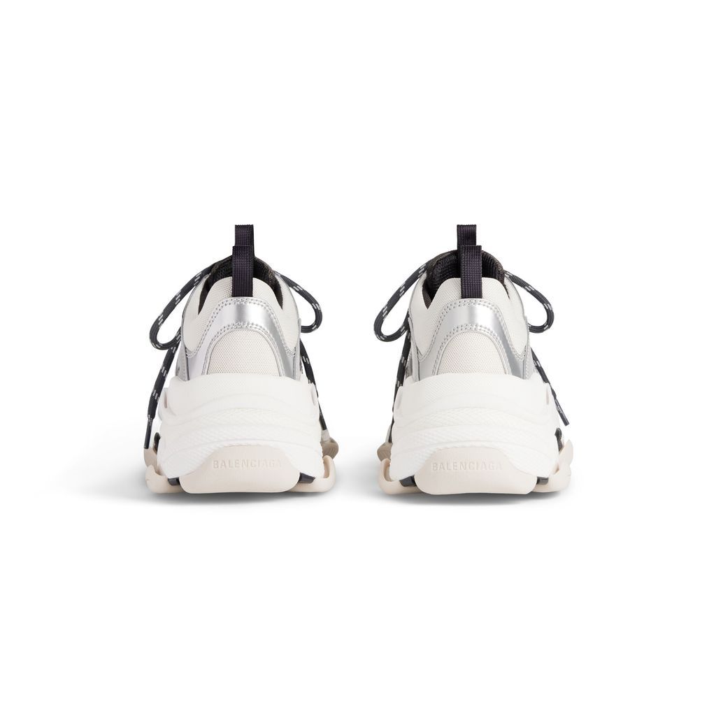 Triple S Sneaker