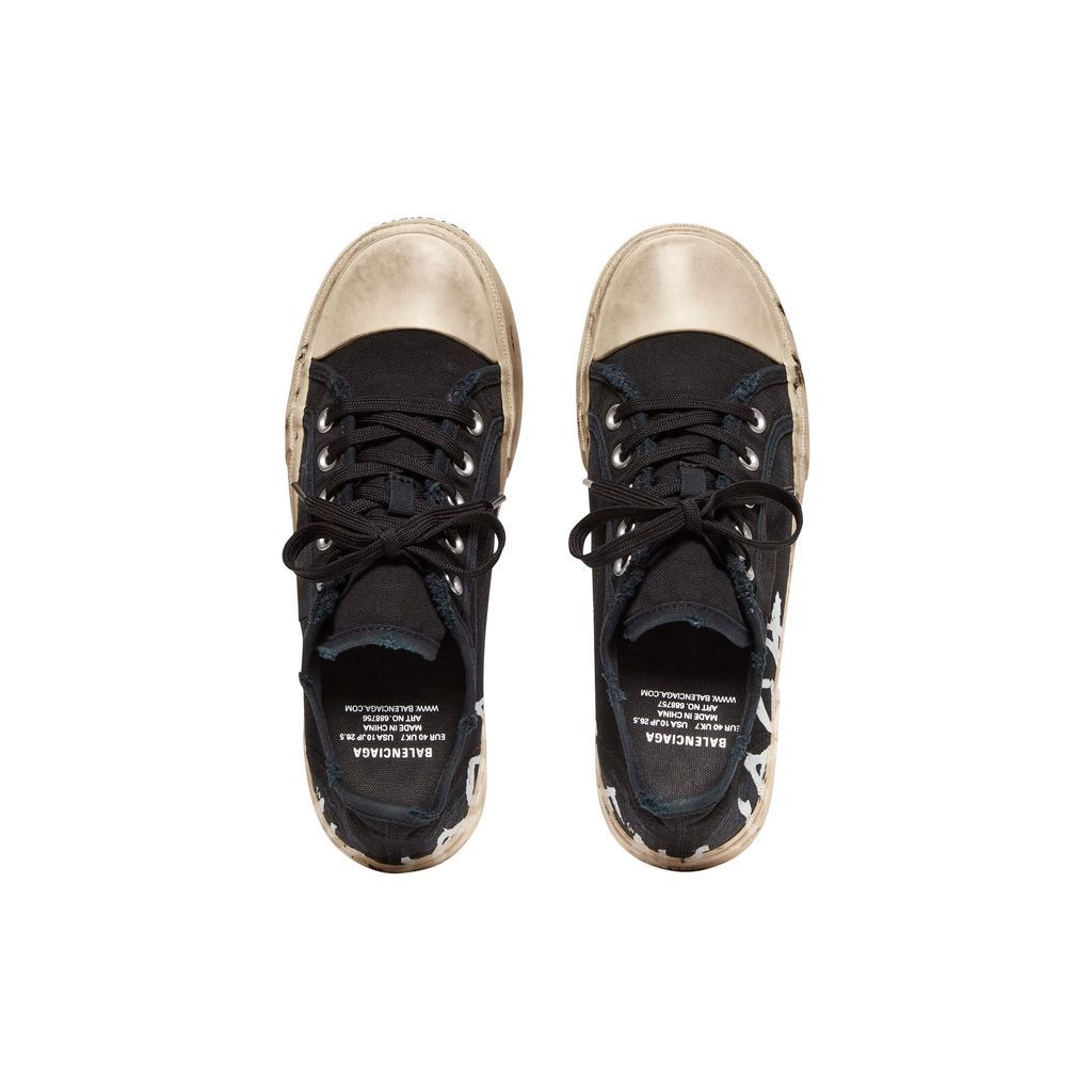 Paris Low Top Graffiti Sneaker