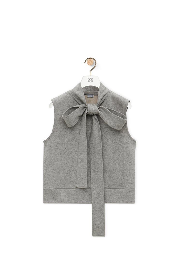 Bow top in wool and silk blend