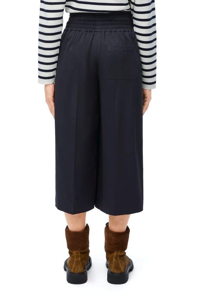 Cropped trousers in cotton and silk