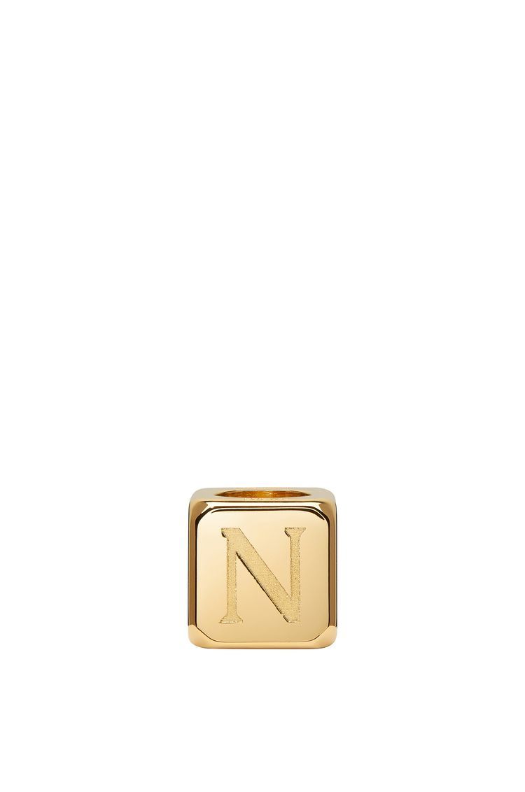 Small dice in metal