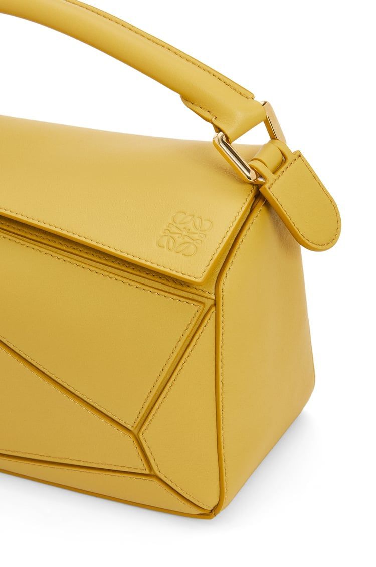 Small Puzzle bag in classic calfskin
