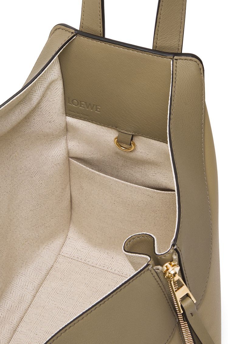 Small Hammock bag in classic calfskin