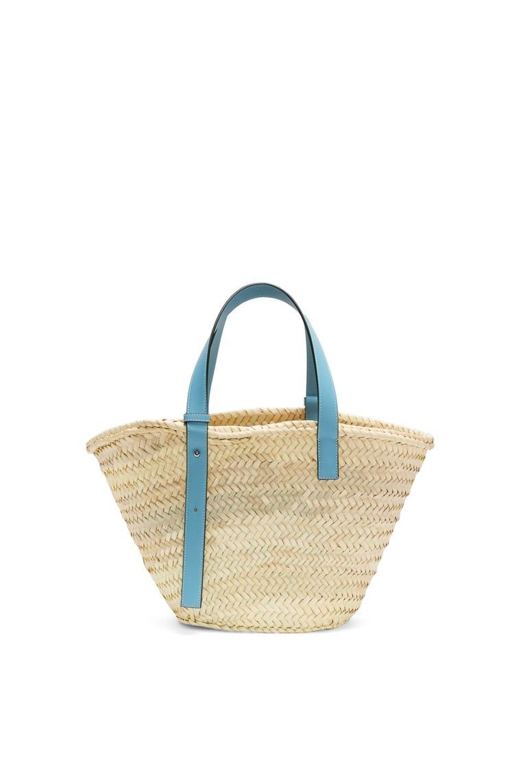 Basket bag in palm leaf and calfskin
