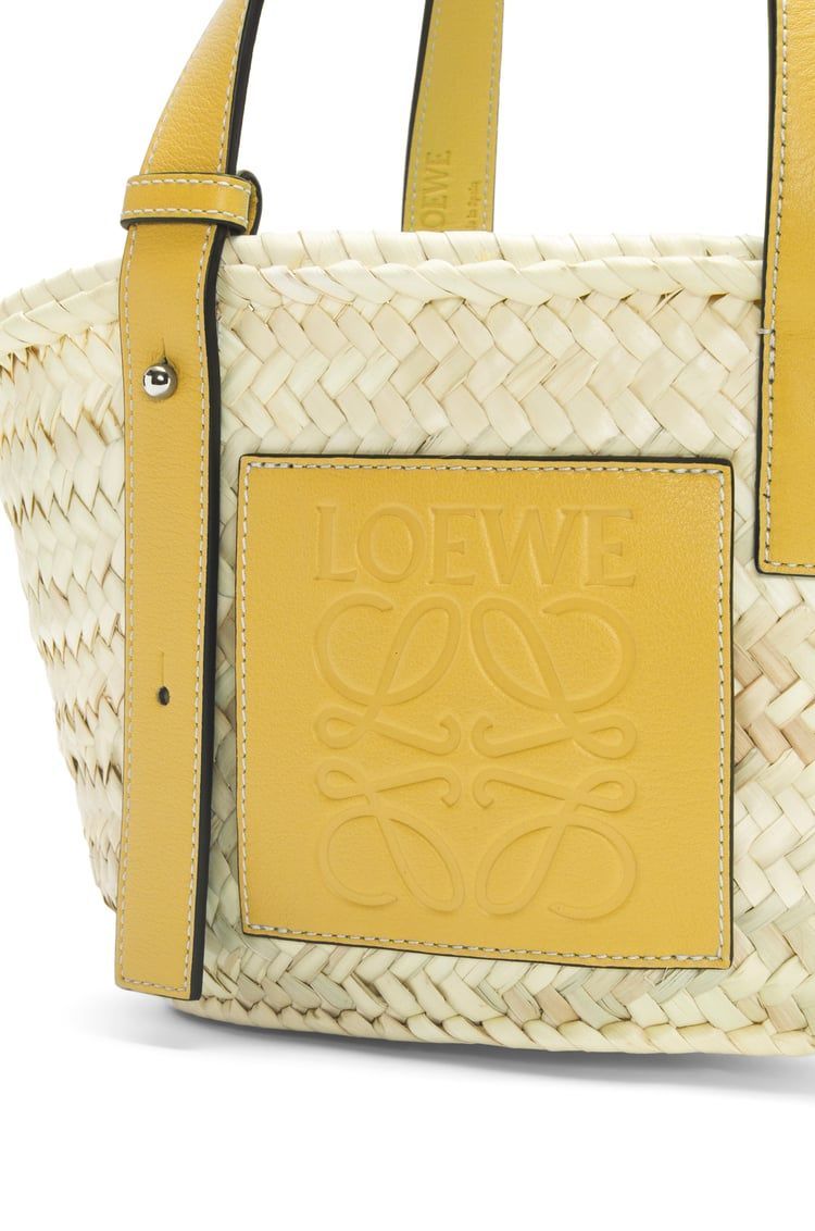 Small Basket bag in palm leaf and calfskin