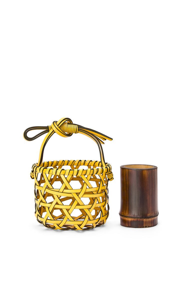 Knot vase in calfskin and bamboo
