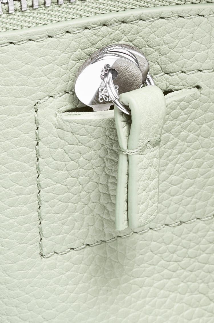 Amazona 23 bag in soft grained calfskin