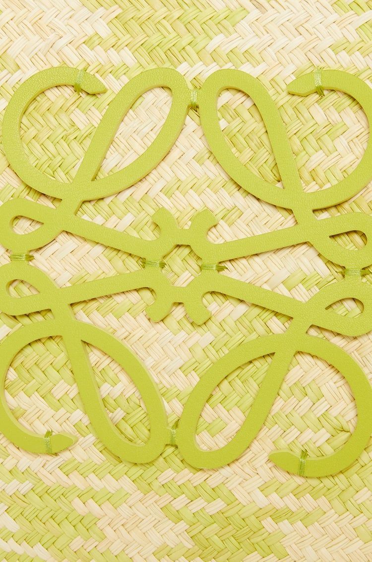 Anagram Basket bag in iraca palm and calfskin
