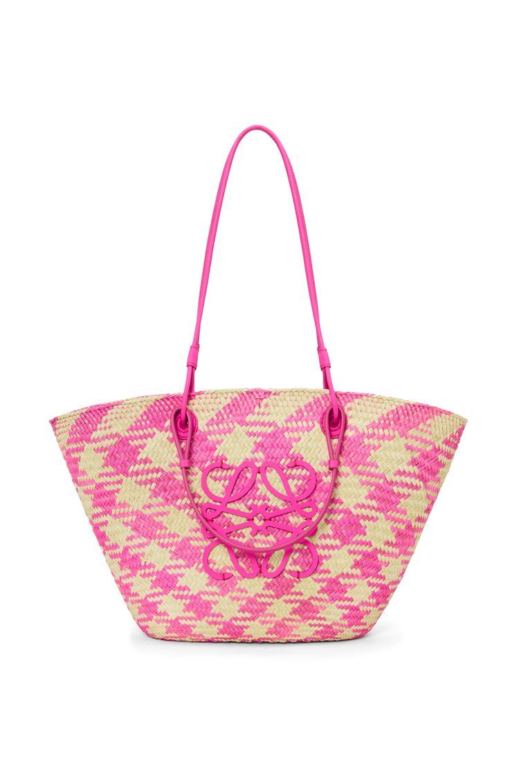 Anagram Basket bag in iraca palm and calfskin