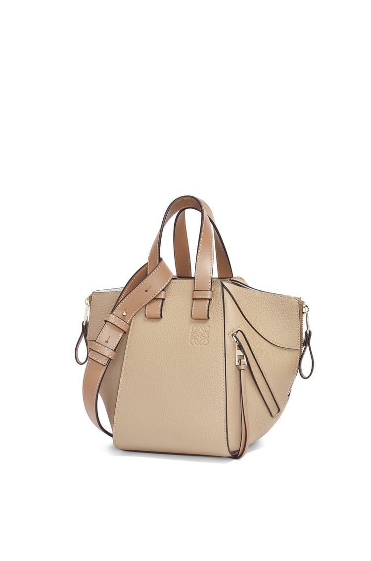 Compact Hammock bag in soft grained calfskin