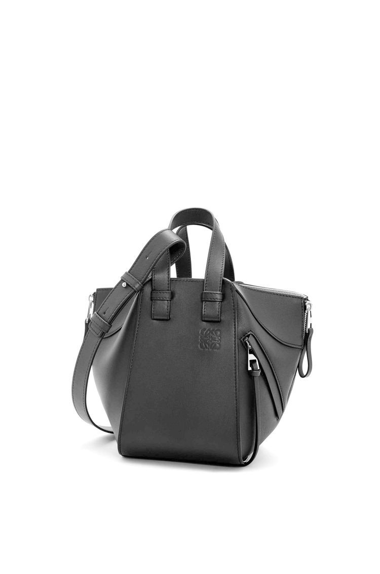 Compact Hammock bag in classic calfskin
