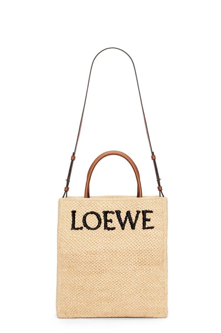 Standard A4 Tote bag in raffia