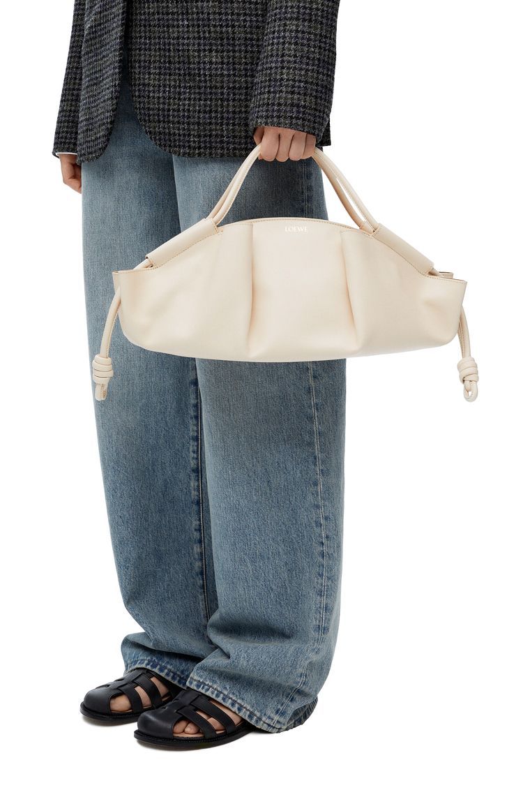 Paseo bag in shiny nappa calfskin