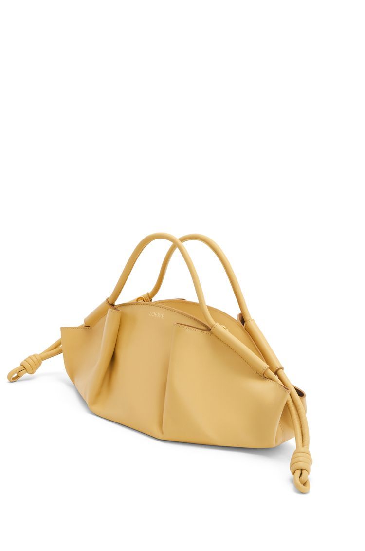 Paseo bag in shiny nappa calfskin