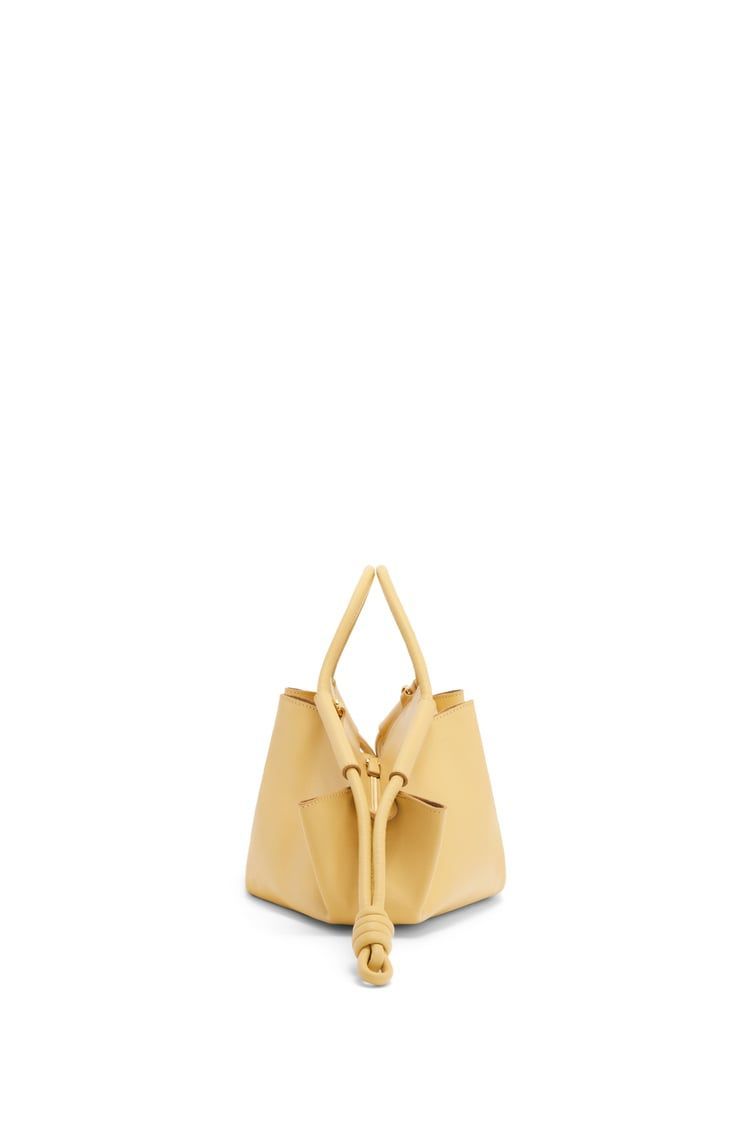 Paseo bag in shiny nappa calfskin