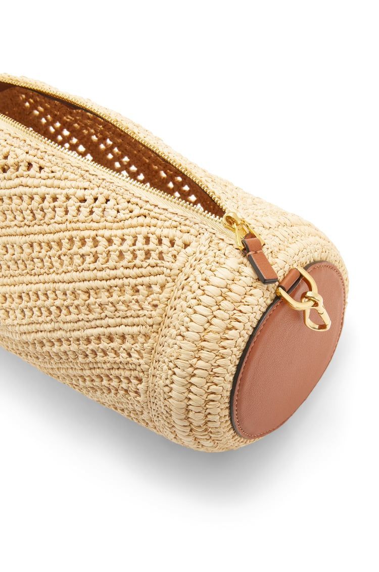 Bracelet pouch in raffia and calfskin