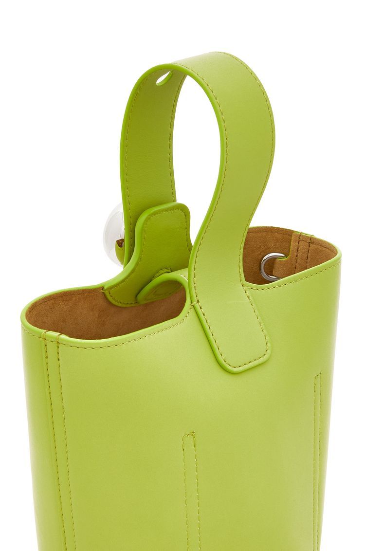 Mini Pebble bucket in mellow calfskin