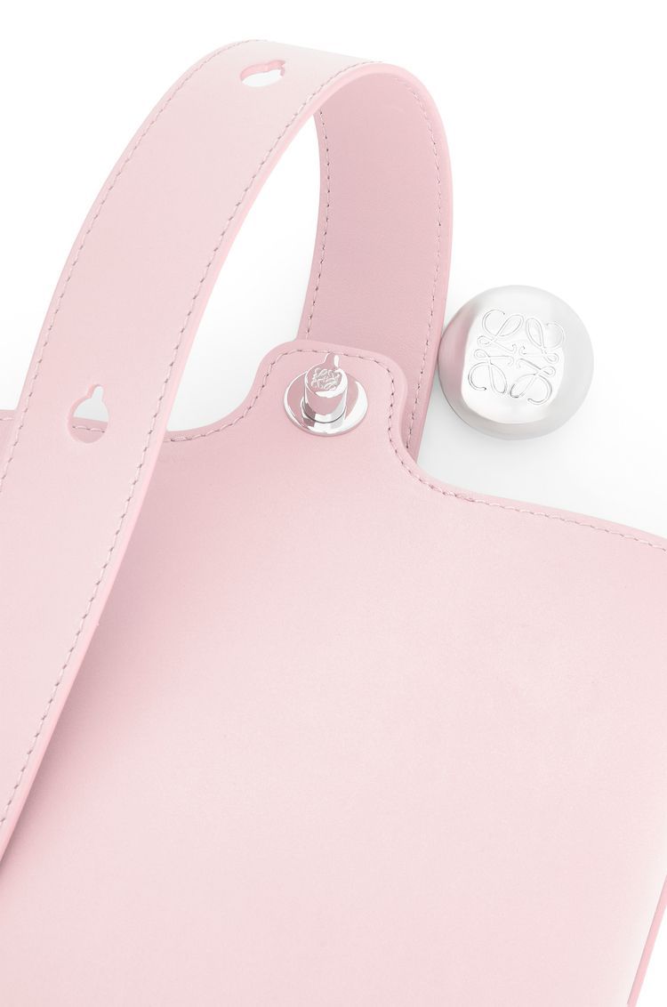Mini Pebble bucket in mellow calfskin