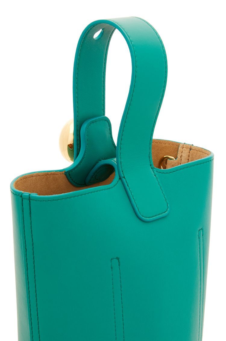 Mini Pebble bucket in mellow calfskin