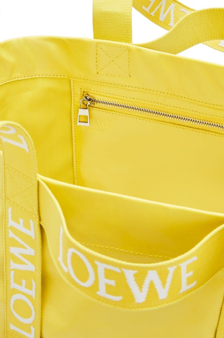 Fold Shopper in paper calfskin