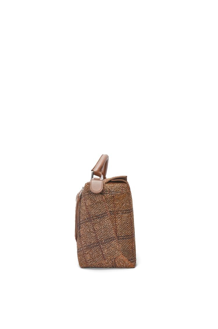 Large Puzzle Edge in tartan brushed suede