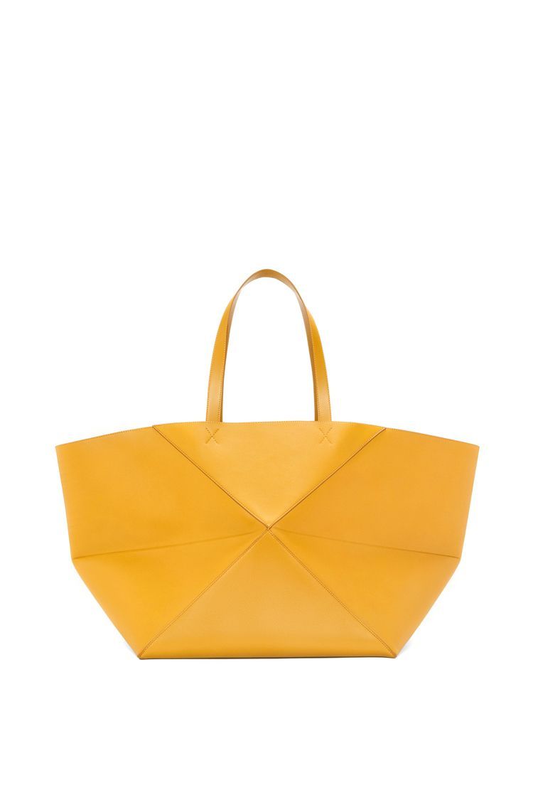 XXL Puzzle Fold Tote in shiny calfskin