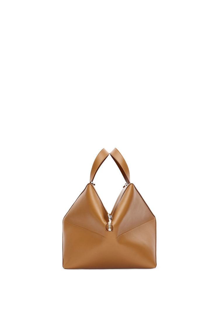 Medium Puzzle Fold duffle in shiny calfskin