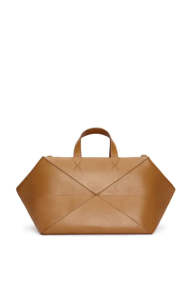 Medium Puzzle Fold duffle in shiny calfskin