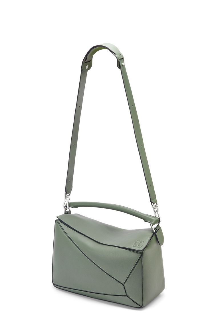 Large Puzzle bag in classic calfskin
