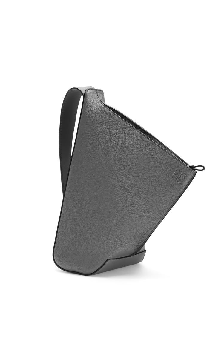 Anton Sling in soft grained calfskin