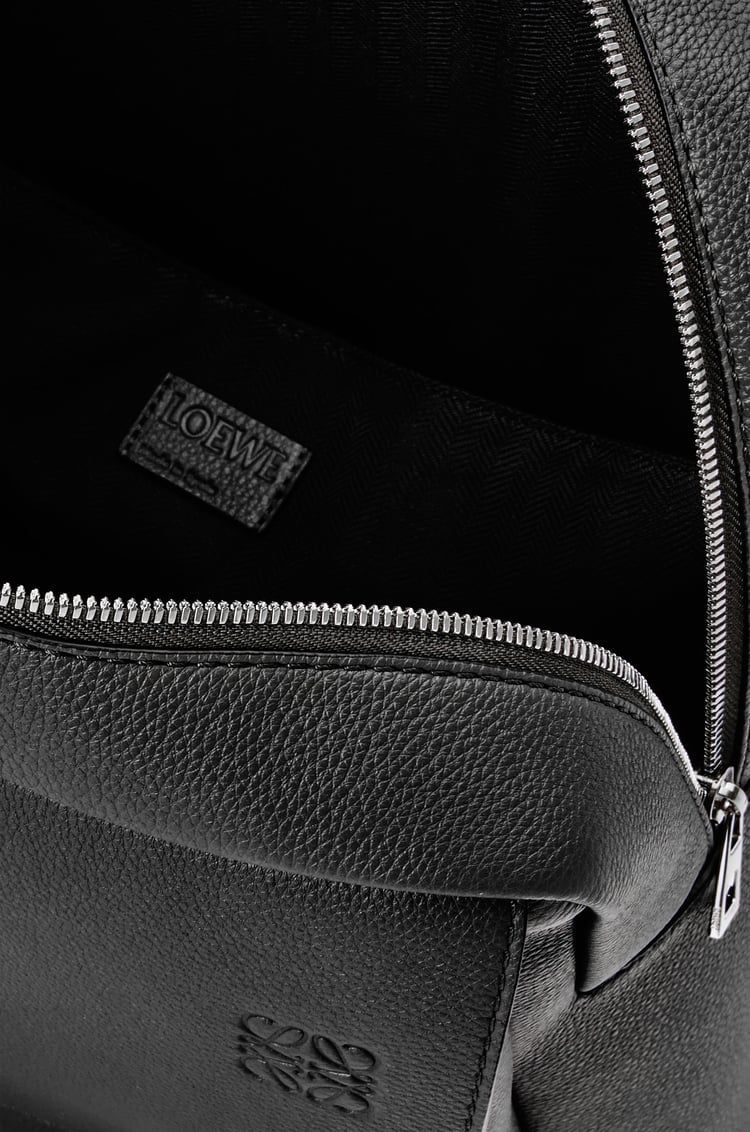 Military backpack in soft grained calfskin