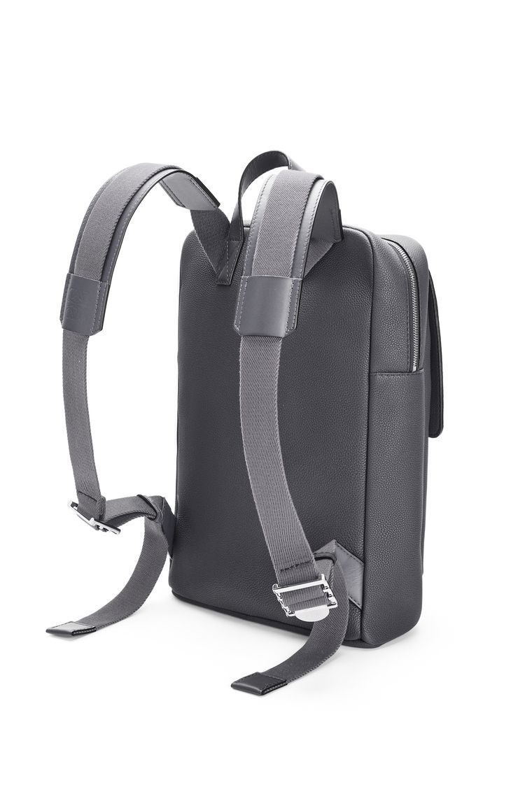 Military backpack in soft grained calfskin