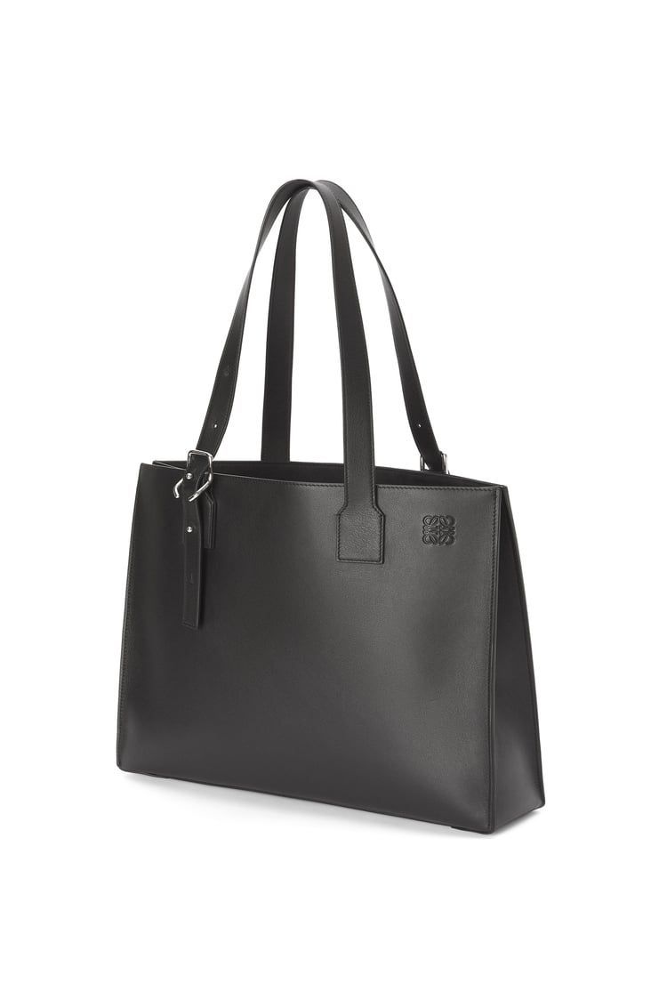 Buckle Horizontal Tote in classic calfskin