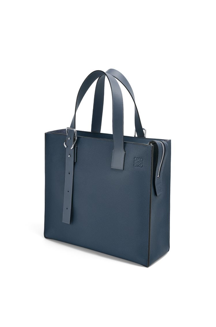 Buckle Zip tote in soft grained calfskin