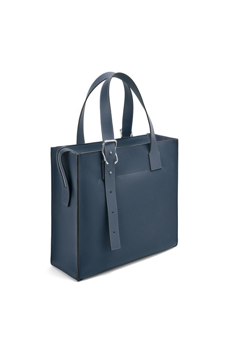 Buckle Zip tote in soft grained calfskin