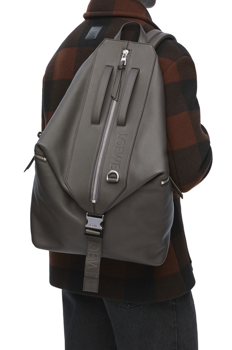 Convertible backpack in classic calfskin